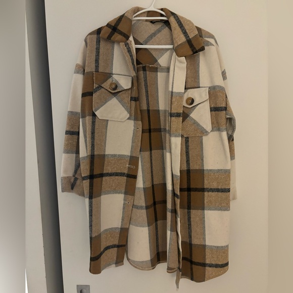 Plaid Shacket - Neutral Tones, Size small. - Picture 3 of 6
